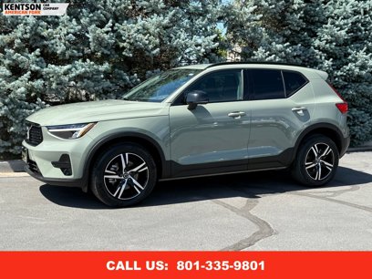 Used 2024 Volvo XC40 B5 Core
