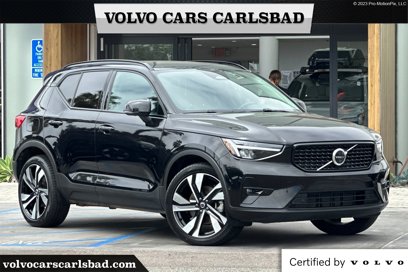 Used 2025 Volvo XC40 B5 Plus