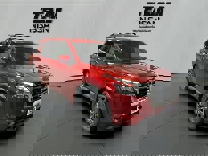 New 2025 Nissan Pathfinder SV