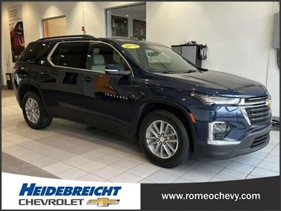 Certified 2023 Chevrolet Traverse LT w/ Rear Camera Mirror Package
