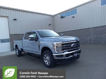 New 2025 Ford F350 King Ranch w/ Chrome Package