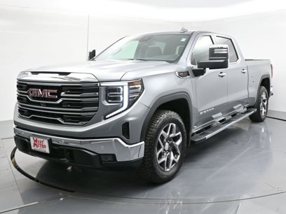 New 2025 GMC Sierra 1500 SLT w/ SLT Premium Package