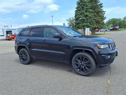 Used 2019 Jeep Grand Cherokee Altitude