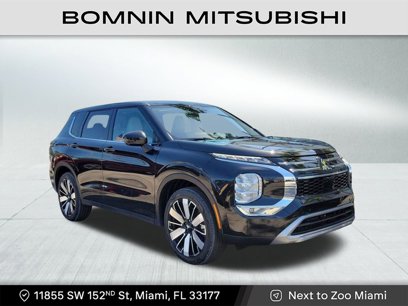 New 2025 Mitsubishi Outlander SE