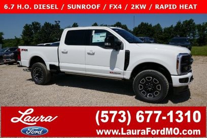 New 2025 Ford F350 Platinum w/ FX4 Off-Road Package
