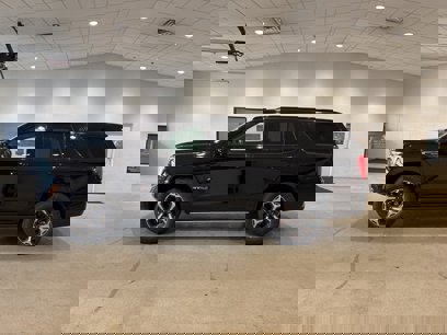 New 2025 GMC Yukon AT4 Ultimate w/ LPO, Floor Liner Package