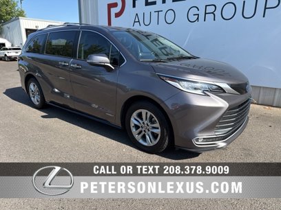 Used 2021 Toyota Sienna Limited