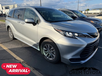 Used 2024 Toyota Sienna LE