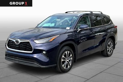 Used 2022 Toyota Highlander XLE