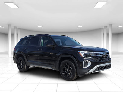 New 2025 Volkswagen Atlas Peak Edition SE
