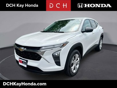 Used 2024 Chevrolet Trax LS w/ Driver Confidence Package