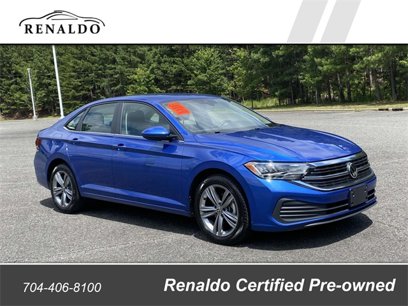 Used 2024 Volkswagen Jetta SE