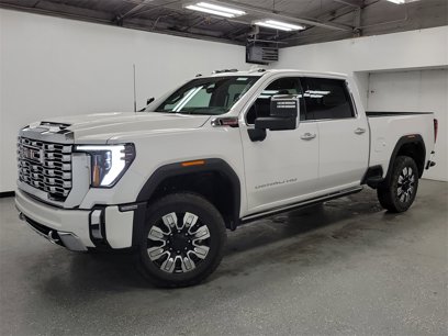 New 2025 GMC Sierra 3500 Denali w/ Denali Reserve Package