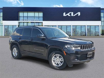 Used 2023 Jeep Grand Cherokee Laredo