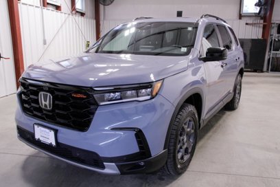 Certified 2025 Honda Pilot TrailSport