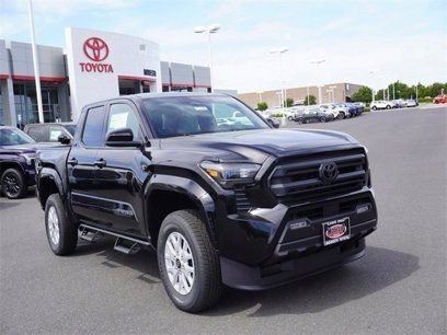 New 2025 Toyota Tacoma SR5