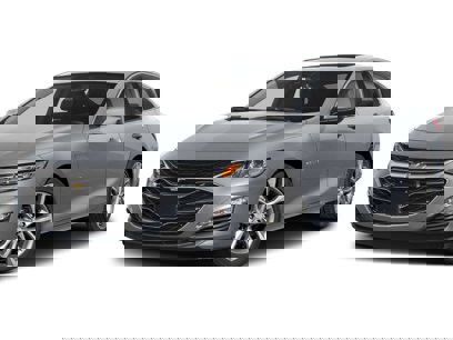 New 2025 Chevrolet Malibu LT w/ Midnight Edition