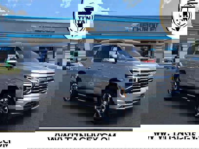New 2025 Chevrolet Suburban LT w/ Advanced Technology Package