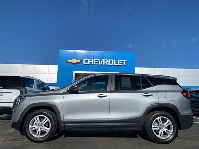 Used 2024 GMC Terrain SLE