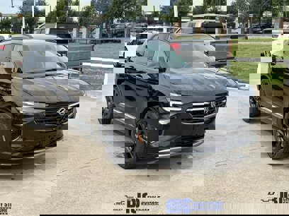 Used 2022 Buick Envision Essence w/ Technology Package II