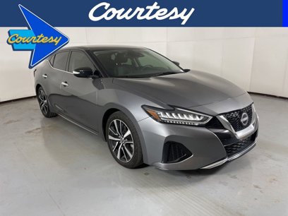Used 2023 Nissan Maxima SV w/ Floor Mat Group