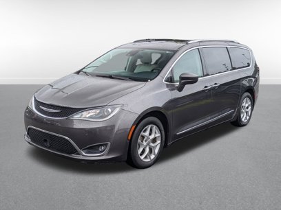 Used 2018 Chrysler Pacifica Touring-L Plus w/ Advanced Safetytec Group