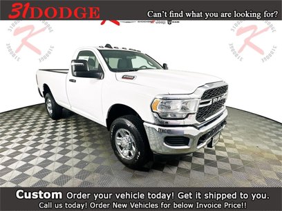 New 2024 RAM 2500 Tradesman w/ Chrome Appearance Group