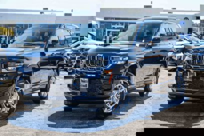 New 2025 Jeep Grand Cherokee Laredo X w/ Luxury Tech Group I