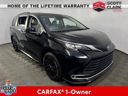 Used 2024 Toyota Sienna XLE