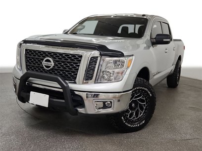 Used 2018 Nissan Titan SV w/ SV Convenience Package