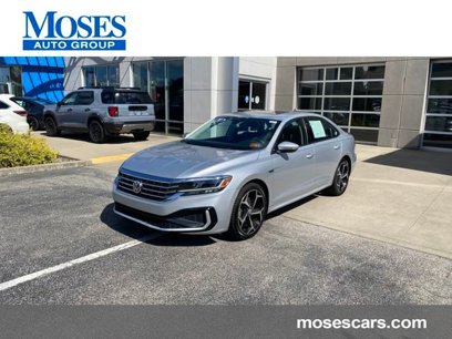 Certified 2020 Volkswagen Passat 2.0T R-Line
