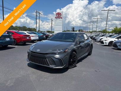 Used 2025 Toyota Camry SE