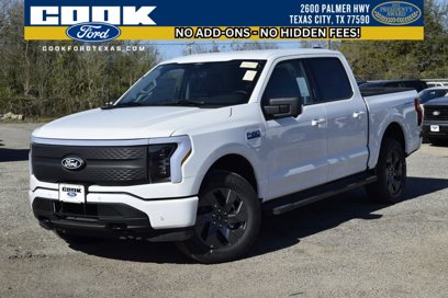 New 2024 Ford F150 Lightning 4x4 SuperCrew