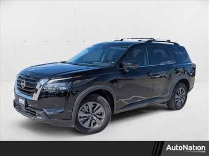 Used 2023 Nissan Pathfinder SV
