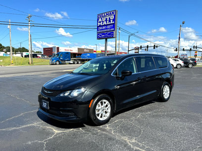 Used 2023 Chrysler Voyager LX