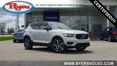 Certified 2022 Volvo XC40 T5 R-Design w/ Advanced Package