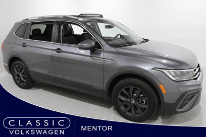 Certified 2024 Volkswagen Tiguan SE