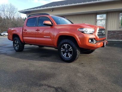 Used 2016 Toyota Tacoma TRD Sport w/ Towing Package