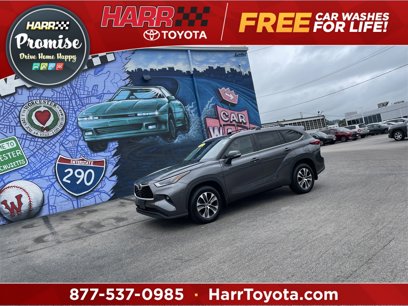 Used 2023 Toyota Highlander XLE