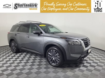 Used 2024 Nissan Pathfinder SL w/ SL Premium Package