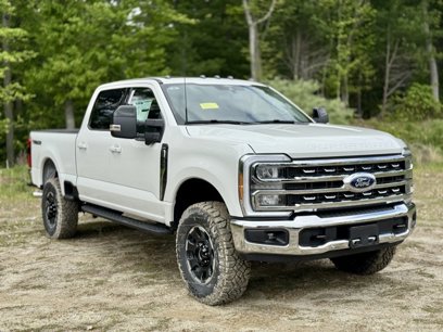 New 2025 Ford F250 Lariat w/ Lariat Ultimate Package