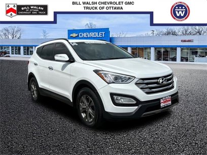 Used 2014 Hyundai Santa Fe FWD w/ Premium Equipment Package 03