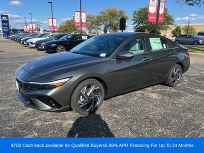 New 2025 Hyundai Elantra Limited