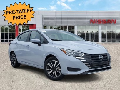 New 2024 Nissan Versa SV w/ Trunk Package