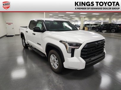 New 2025 Toyota Tundra SR5