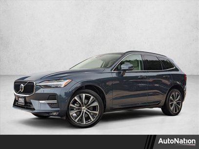 Used 2022 Volvo XC60 B5 Momentum w/ Advanced Package