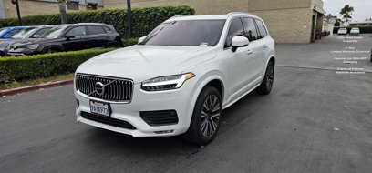 Used 2022 Volvo XC90 T6 Momentum w/ Climate Package