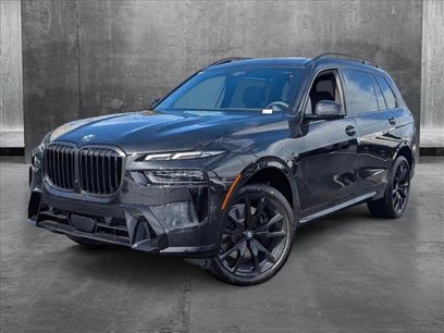 New 2025 BMW X7 xDrive40i w/ M Sport Package