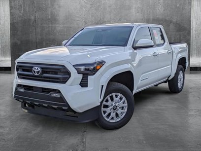 New 2024 Toyota Tacoma SR5