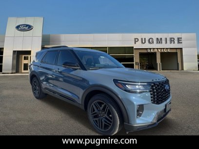 New 2025 Ford Explorer ST-Line w/ Premium Package